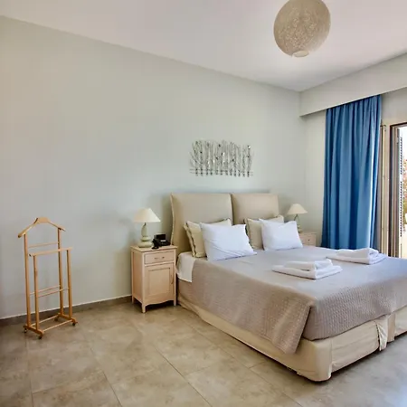 Costa Rossa Boutique - Adults Only 里科索翁