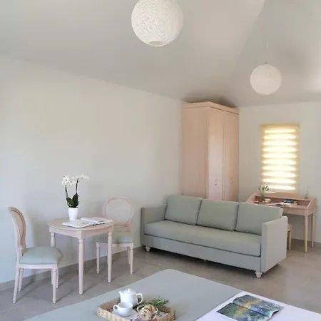 Costa Rossa Boutique - Adults Only Lixúri