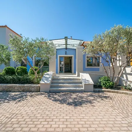 Costa Rossa Boutique - Adults Only Otel Lixouri