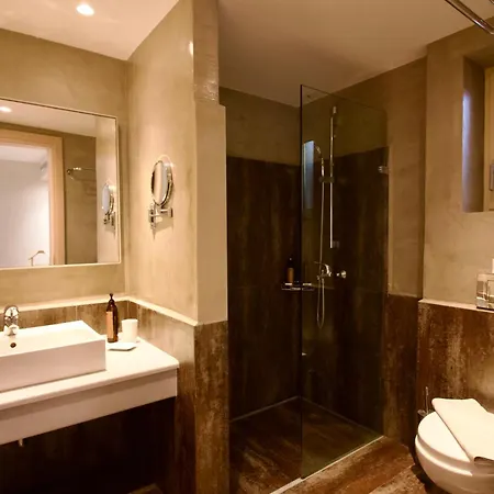 Costa Rossa Boutique - Adults Only Lixouri