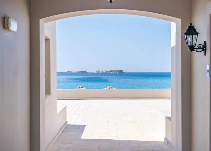 Costa Rossa Boutique - Adults Only Hotel Lixouri