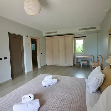 Costa Rossa Boutique - Adults Only فندق
