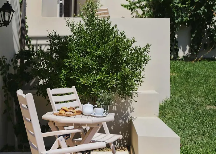 Costa Rossa Boutique - Adults Only Lixouri